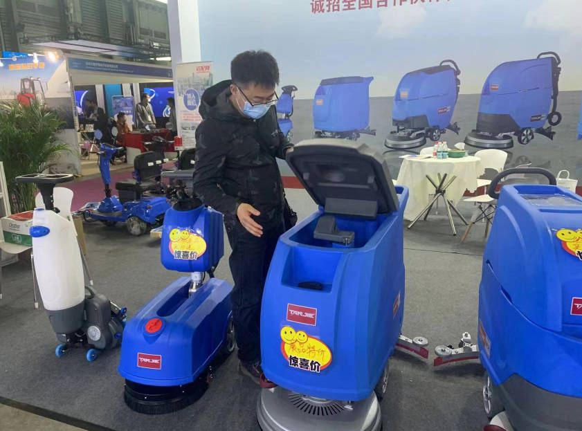 黑河坦洁洗地机公司致力于电动洗地机的生产、销售和服务百家