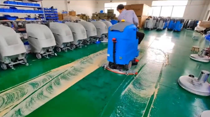 黑河2023年还在用人工的物业保洁不妨试试洗地机吧
